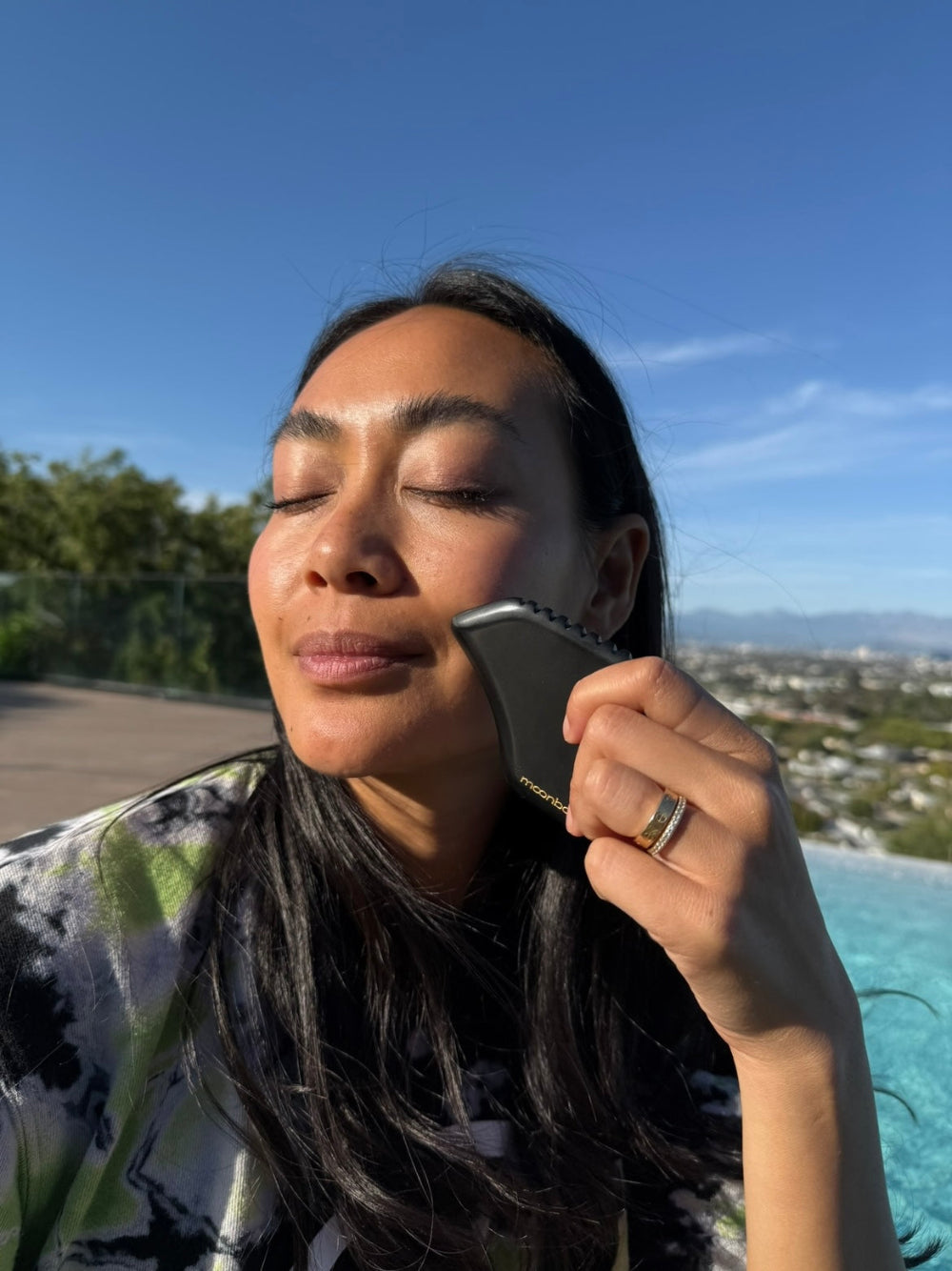 Sculpt Set (Gua Sha + Serum)